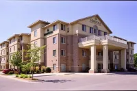 GrandStay Hotel & Suites la Crosse Hotels in La Crosse