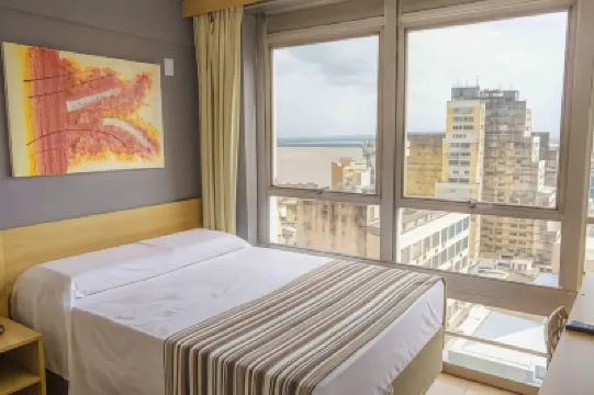 Hotel Dan Inn Express Porto Alegre - by Nacional Inn - Próximo ao Complexo Hospitalar Santa Casa Hotel a 