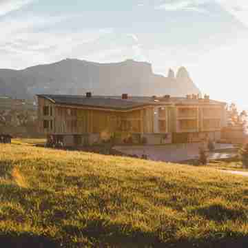 Icaro Hotel Hotel Exterior