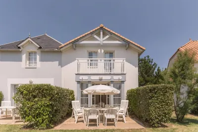 Résidence Pierre & Vacances le Domaine de Bourgenay Hotels near Boulangerie et Patisserie SORIN