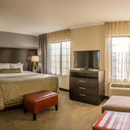Staybridge Suites SCHERERVILLE by IHG