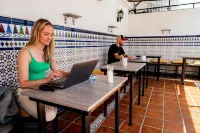 Hostel Triana Backpackers - Bintang 2