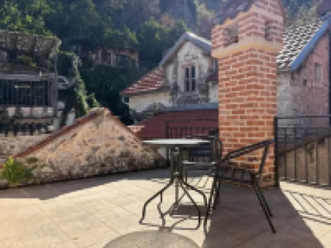 แอนทิกาเกสต์เฮาส์ โรงแรมในโคเตอร์