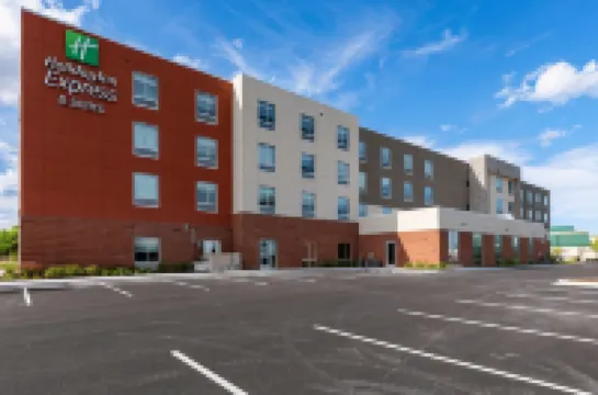 Holiday Inn Express & Suites CHICAGO - HOFFMAN ESTATES by IHG