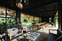Baan Rai Darun Home Stay and Scenery Raft Hotels in Thong Pha Phum