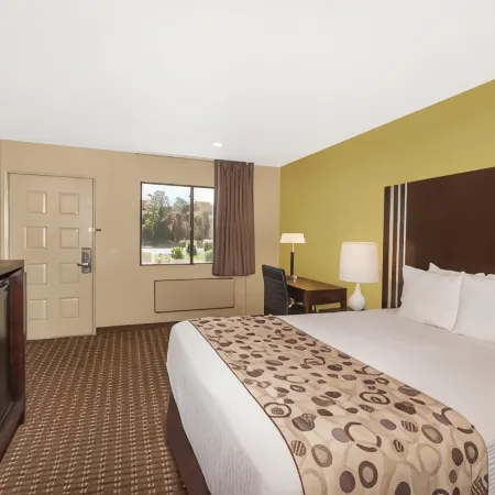 Days Inn by Wyndham San Jose Airport