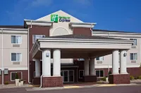 Holiday Inn Express & Suites Vermillion Hotels in Vermillion