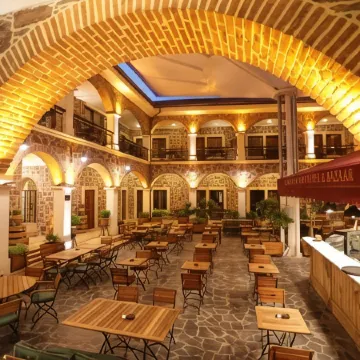L'Agora Old Town Hotel & Bazaar