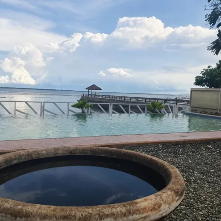Lola's Guest House