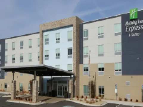 Holiday Inn Express & Suites MACON NORTH by IHG Hotels in Bibb County