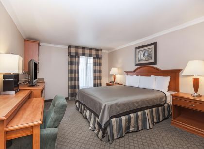 Travelodge by Wyndham Sylmar CA