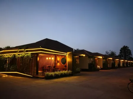 Golden House Hotel Sakaeo Отели в г. Sa Kaeo