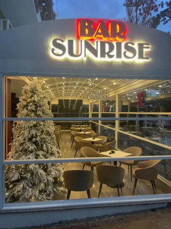 日出奢華公寓酒店