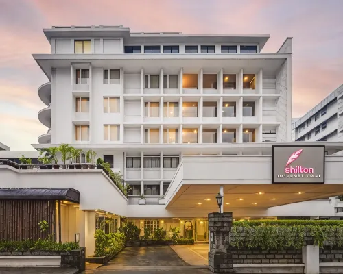 شيلتون إنترناشونال Hotels near بولغاتي