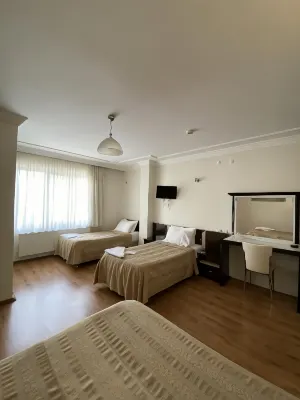 Otel King Hotels near NEON CLUB