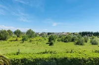 Villa Lavinia B&B فنادق في Guardistallo