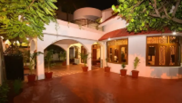 Villa Marinaa Отели в г. 