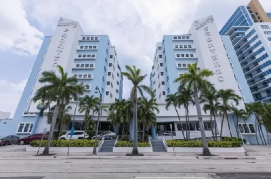 Sherry Frontenac Oceanfront Hotels in North Beach