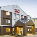 Fairfield Inn & Suites Lafayette Hotel di 