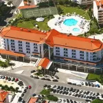 Riviera Hotel - Bãi biển