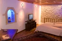 ArdamisTraditional Guest Houses