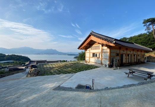 한옥 내부 이미지