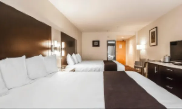 Comfort Hotel Vancouver Airport Hotels in Richmond