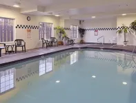 Days Inn & Suites by Wyndham Gresham Hotels in Gresham