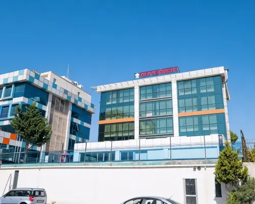 The Port Guzelyalı Hotels near Tuzla Shipyard