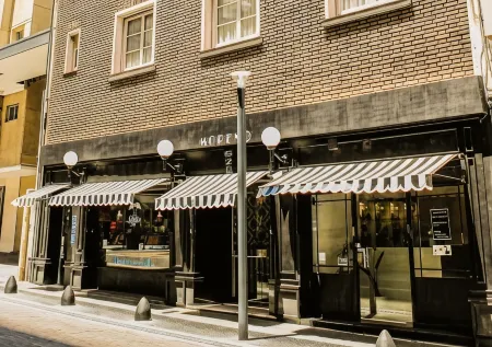 RentUp Suites - San Telmo, Moreno 820 Отели рядом с достопримечательностью «Манзана де лас Лусес»