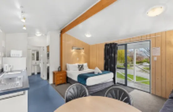 漢普郡度假公園 - 皇后鎮湖景 鄰近利斯街的酒店