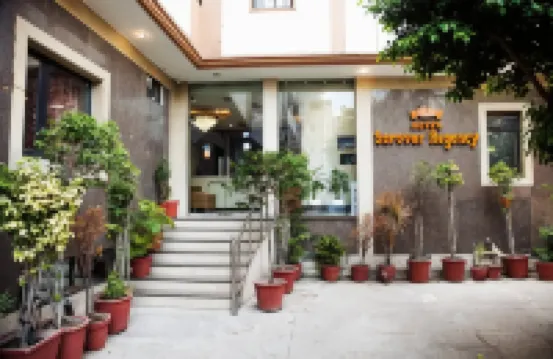 Hotel Sarovar Regency Hotels near Golden Temple