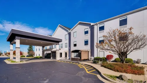 Best Western Plus Bourbonnais Hotel  Suites