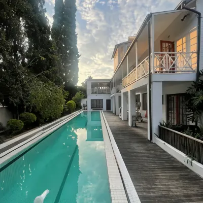 Sandton Farmhouse Hotels near Delta Park