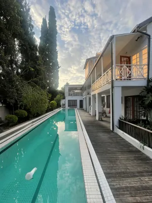 Sandton Farmhouse - Breakfast