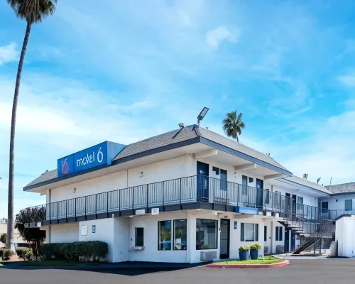 Motel 6 Pleasanton, CA Hotele w: Pleasanton