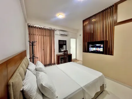 Easy Stay