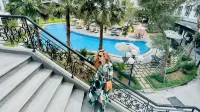 Silk Path Grand Hue Hotel - Rooftop Pools