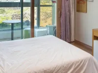 Jeju Amore House Hotels near Udo Church