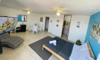 Caracoles #2 Apartment 7 Min to Airport & Free WI-FI - 2-Star