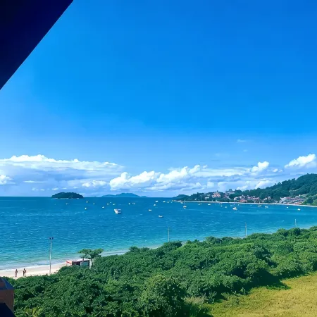 Jurerê Beach Village - Flat na Praia