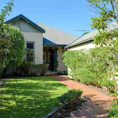 Charming Detached in North Sydney /3BR 3BA /Parking/Metro Hotel Exterior