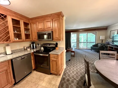Lovely condo with water & golf course view - 4-Star