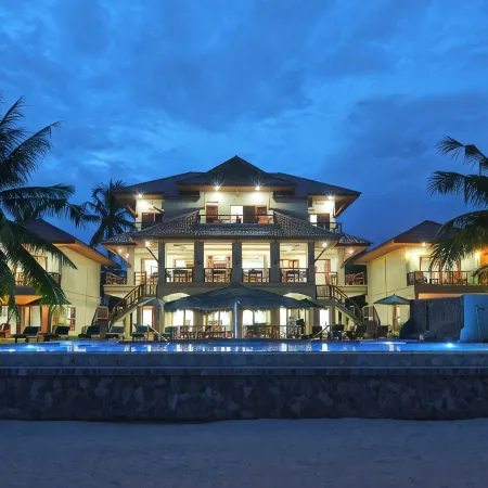 Sara Beachfront Boutique Resort