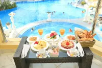 Paradise Inn Beach Resort - breakfast