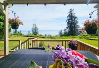 The West Coast Lodge: Private, Gorgeous, and Ready for Your Friends and Family! - 방갈로
