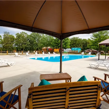 Timber Mountain Lodge,  Private Hot Tub .1 Mi to Thunder Ridge; 10 min Branson