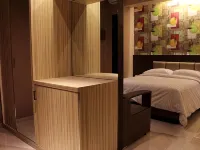 De Corner Suite Guesthouse Hotels near Perpustakaan kota Malang