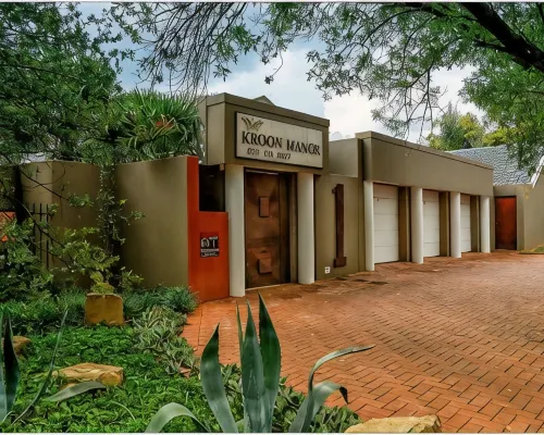 Kroon Manor Hotels in Northern Free State