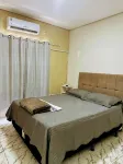 Residence with swimming pool and barbecue, very large and cozy house Hotels in 